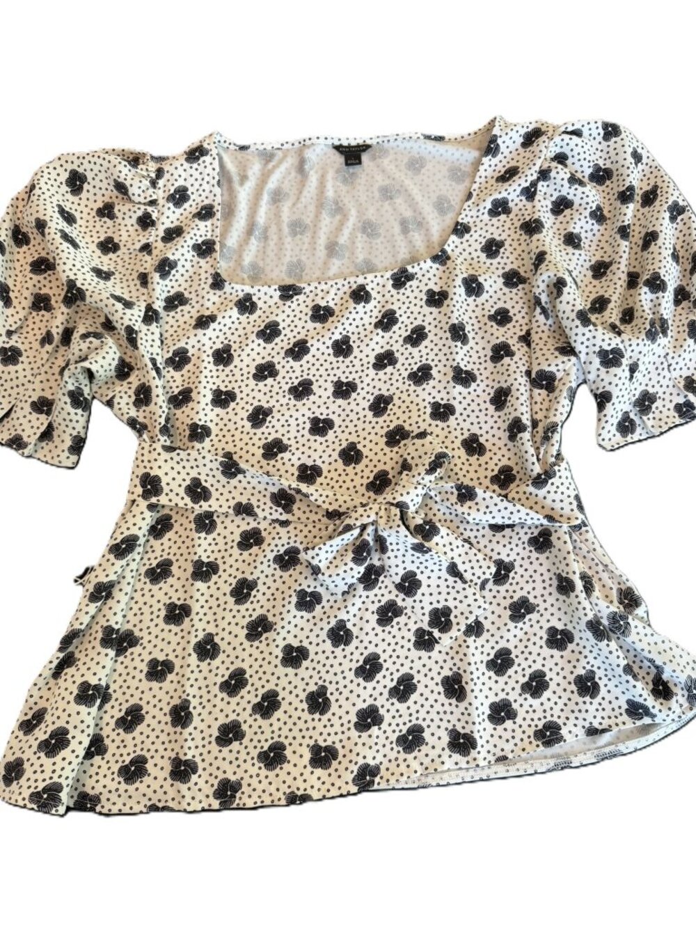 Ann Taylor White Puff Sleeve Tie-Waist Blouse Size L